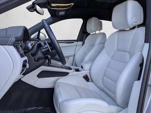 2022 Porsche Macan GTS