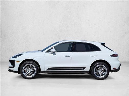 2025 Porsche Macan AWD