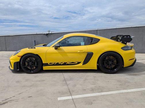 2023 Porsche 718 Cayman GT4 RS