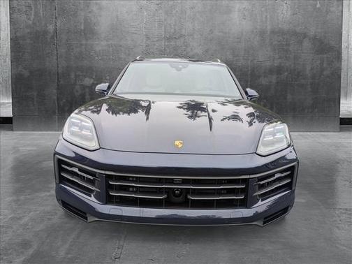 2025 Porsche Cayenne E-Hybrid S