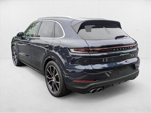 2025 Porsche Cayenne S