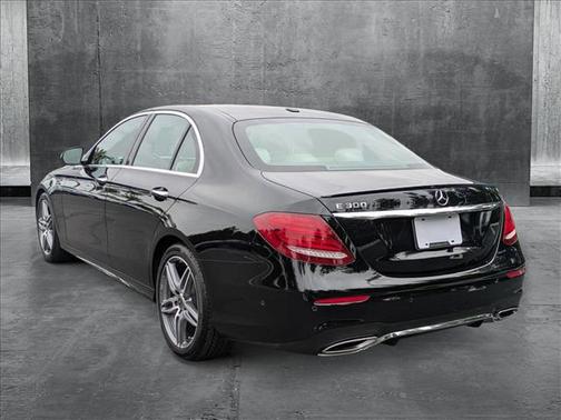 2018 Mercedes-Benz E-Class E 300
