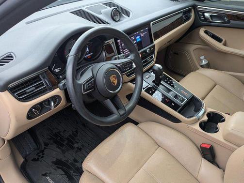 2023 Porsche Macan S