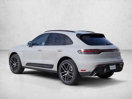2023 Porsche Macan AWD