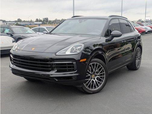 2022 Porsche Cayenne AWD