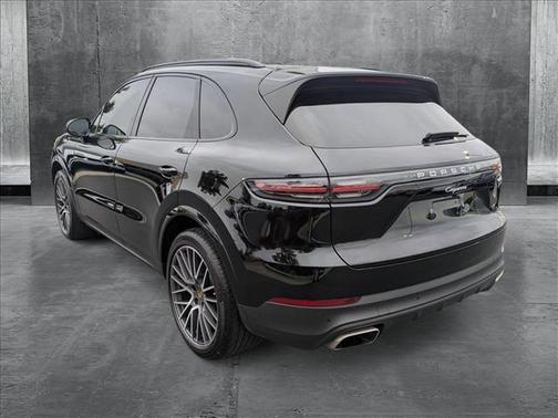 2022 Porsche Cayenne AWD