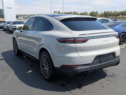2022 Porsche Cayenne Platinum Edition