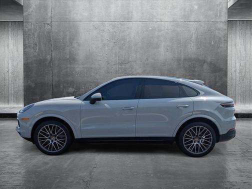 2022 Porsche Cayenne Platinum Edition