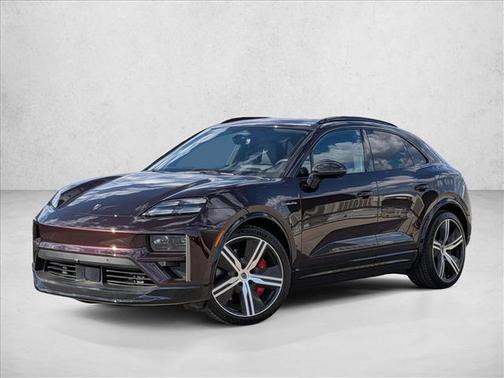 2024 Porsche Macan Turbo