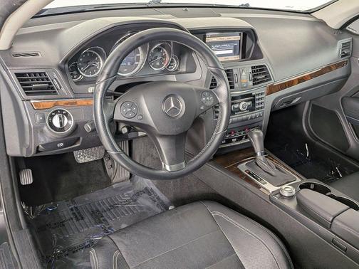 Black Soft Top 2011 Mercedes-Benz E-Class E 350