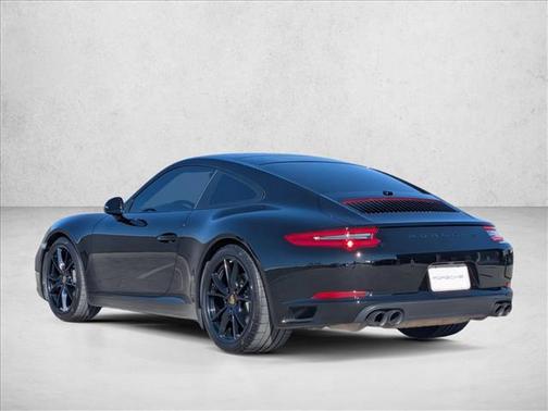 2017 Porsche 911 Carrera