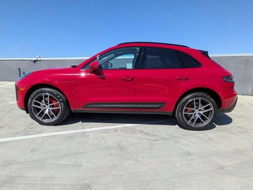 2023 Porsche Macan S