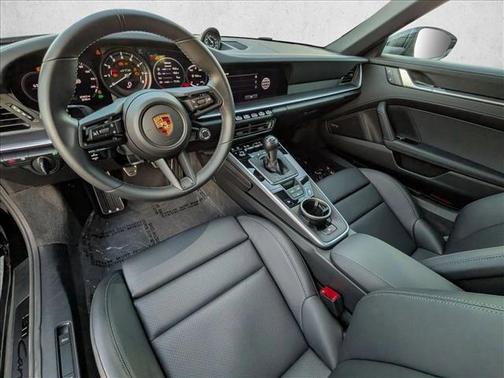 2024 Porsche 911 Carrera GTS