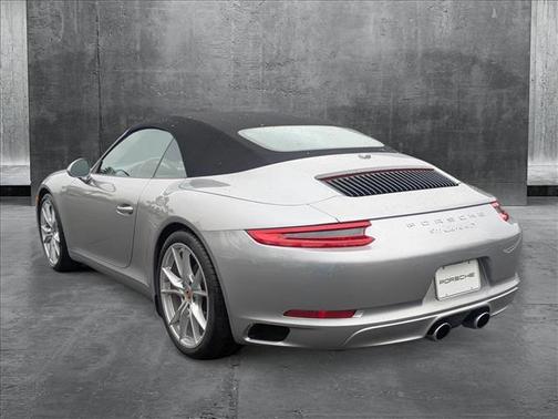 2018 Porsche 911 Carrera S