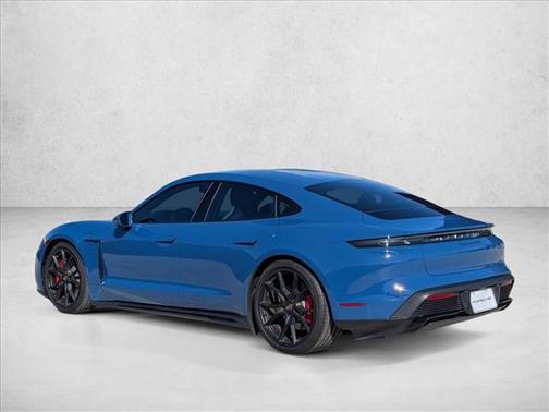 2022 Porsche Taycan GTS