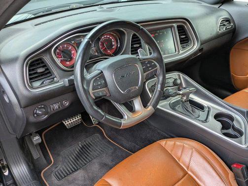 2016 Dodge Challenger SRT Hellcat