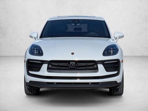 2025 Porsche Macan AWD