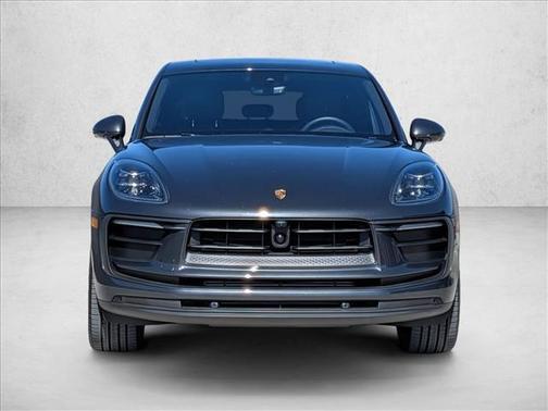 2025 Porsche Macan T