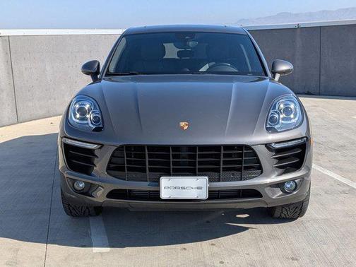 2018 Porsche Macan AWD