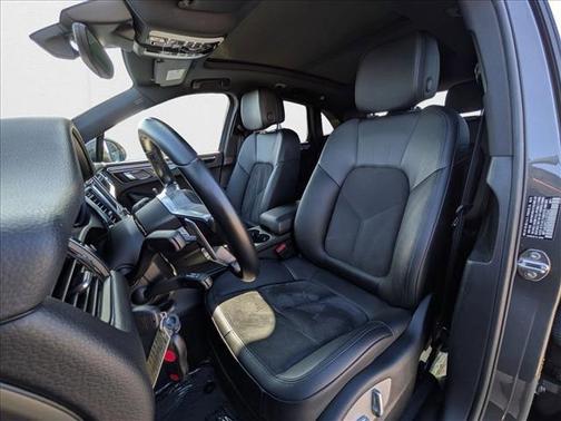 2018 Porsche Macan AWD