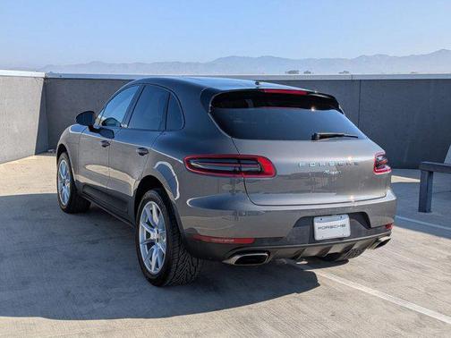 2018 Porsche Macan AWD