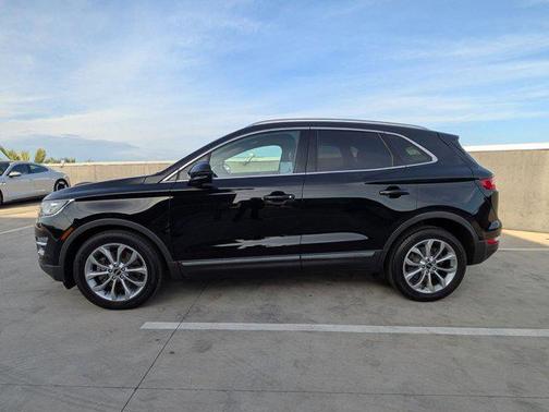 2017 Lincoln MKC Select