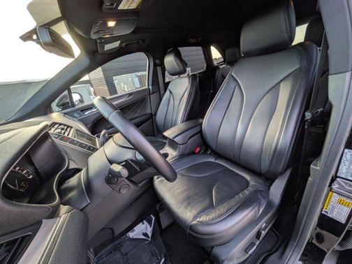 2017 Lincoln MKC Select