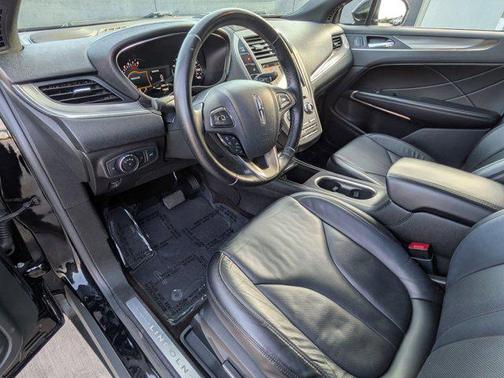 2017 Lincoln MKC Select