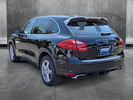 2014 Porsche Cayenne Platinum Edition