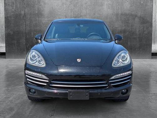 2014 Porsche Cayenne Platinum Edition