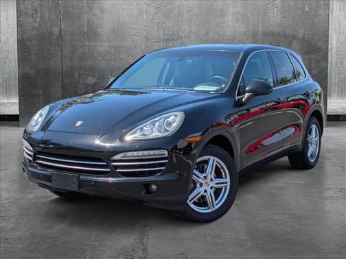 2014 Porsche Cayenne Platinum Edition