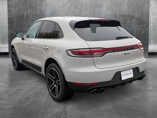 2021 Porsche Macan Base