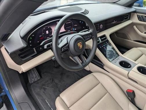 2022 Porsche Taycan RWD