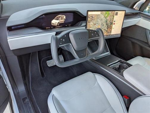 2022 Tesla Model X Plaid Tri Motor All-Wheel Drive