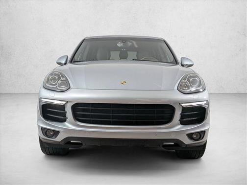 2017 Porsche Cayenne Platinum Edition