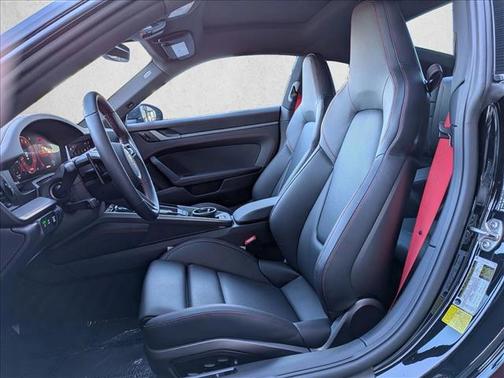 2025 Porsche 911 Carrera S