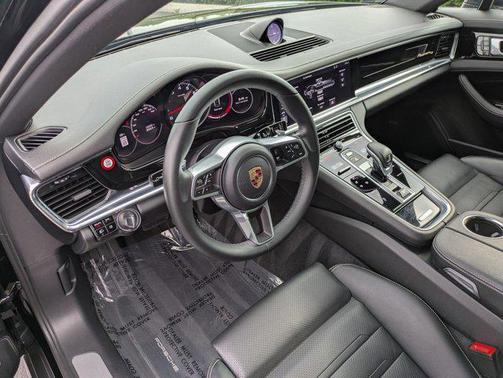 2020 Porsche Panamera 10 Years Edition