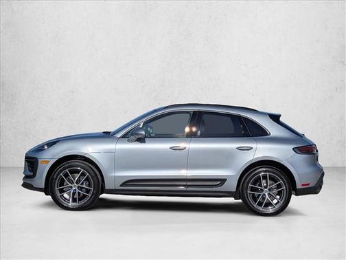 2025 Porsche Macan AWD