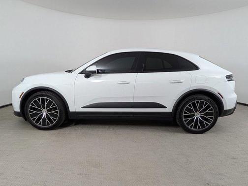 White 2025 Porsche Macan Macan Electric