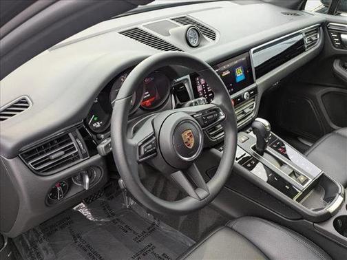 2024 Porsche Macan S