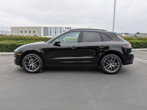 2024 Porsche Macan S