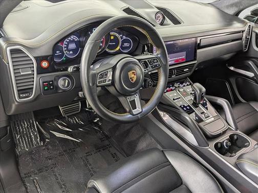 2020 Porsche Cayenne Cayenne Turbo S E-Hybrid