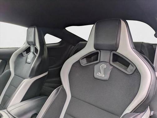 2020 Ford Shelby GT500 Base