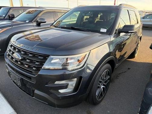 2017 Ford Explorer sport
