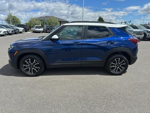Blue Glow Metallic 2023 Chevrolet Trailblazer ACTIV