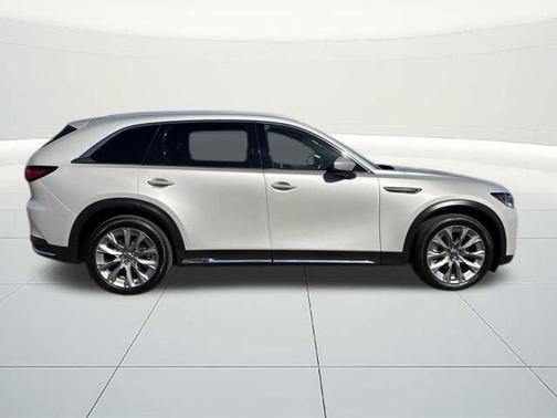 2024 Mazda CX-90 Premium Plus