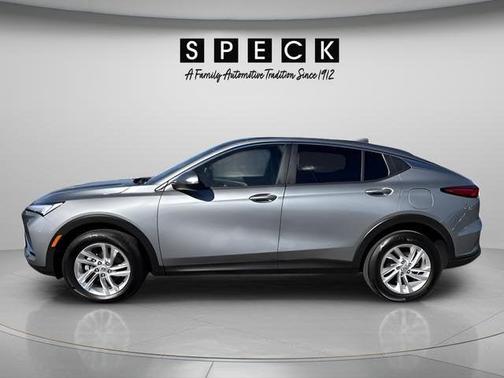 Moonstone Gray Metallic 2025 Buick Envista Preferred