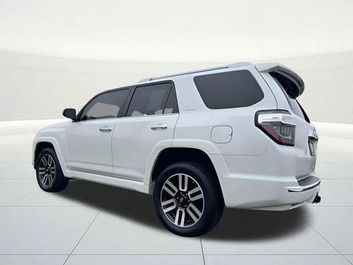 2020 Toyota 4Runner SR5