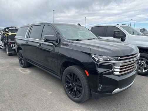Black 2021 Chevrolet Suburban High Country