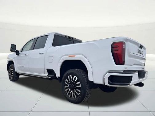 Summit White 2024 GMC Sierra 3500 Denali Ultimate